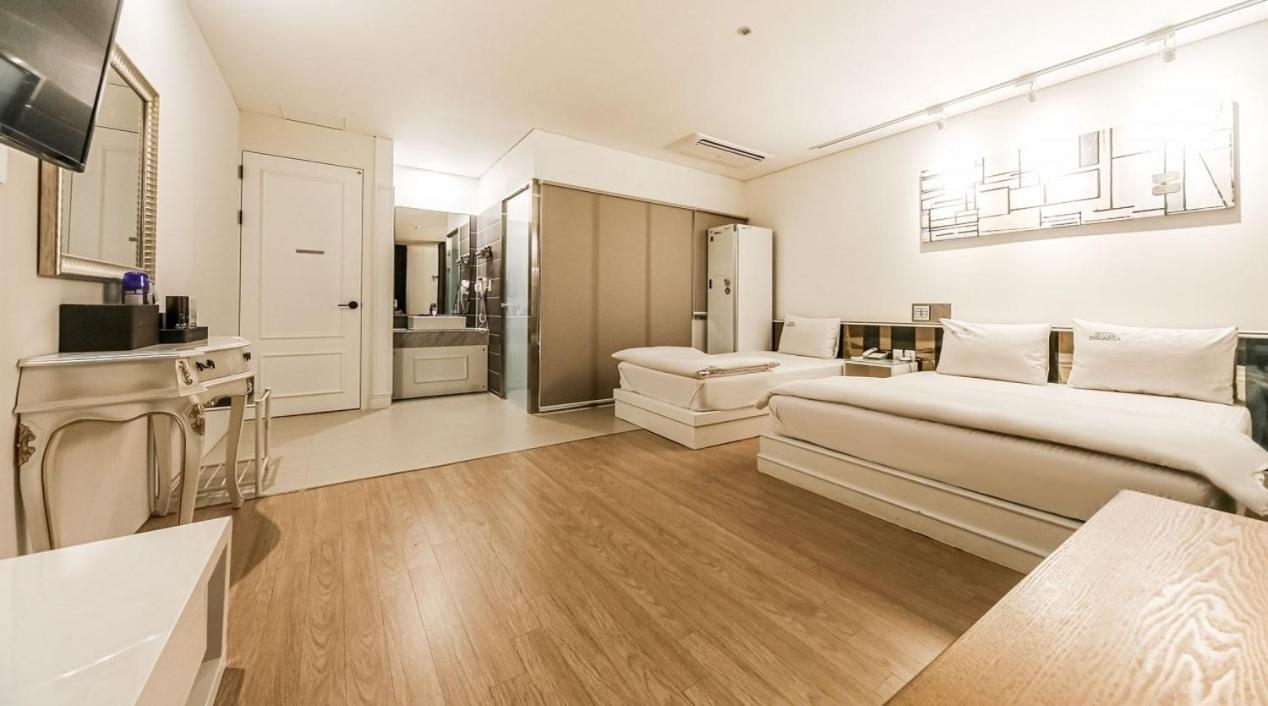 Hotel Insomnia Daegu Buitenkant foto